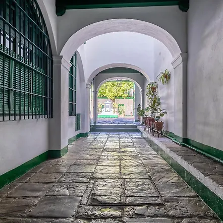 Comfy Away - Estudio En Patio De Vecinos En Setas Appartamento