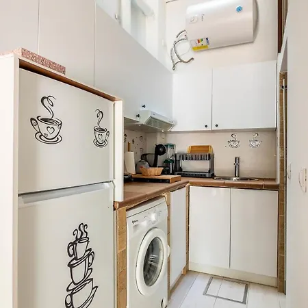 Comfy Away - Estudio En Patio De Vecinos En Setas *