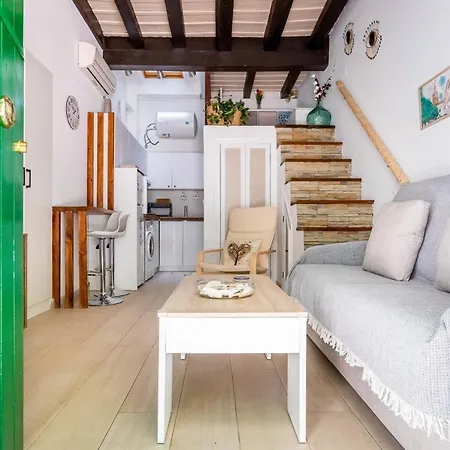Comfy Away - Estudio En Patio De Vecinos En Setas